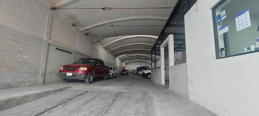 Dirección, horario, teléfono y opiniones de Auto Repair Center en Monterrey