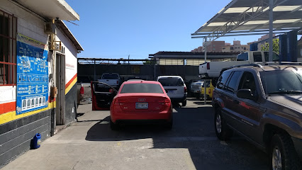 Dirección, horario, teléfono y opiniones de Auto Servicio Johnny en Playas de Rosarito