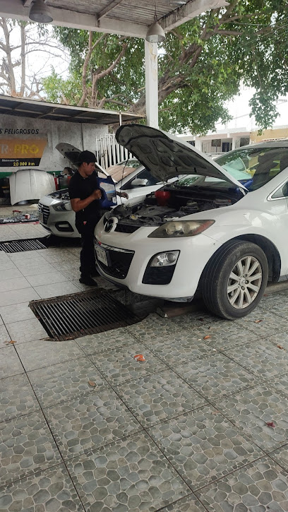 Dirección, horario, teléfono y opiniones de Centro Automotriz Lubriplaya en Playa del Carmen