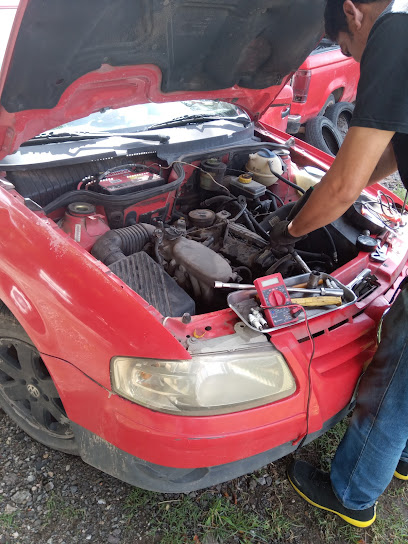 Dirección, horario, teléfono y opiniones de Chacho's Car Service en Guanajuato