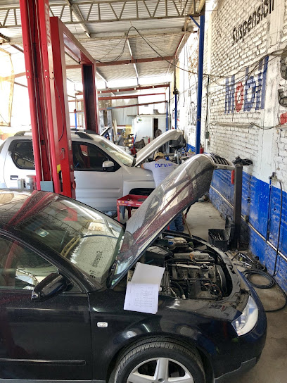 Dirección, horario, teléfono y opiniones de Chito Automotriz en León