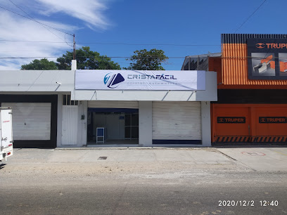 Dirección, horario, teléfono y opiniones de Cristafacil Juchitan en Juchitán