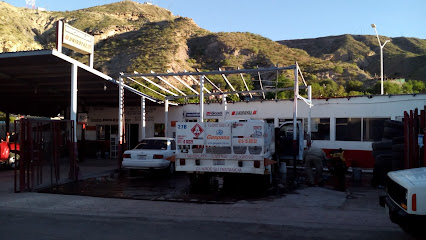 Dirección, horario, teléfono y opiniones de Llantas y Servicio Quiñones en Santa Rosalía