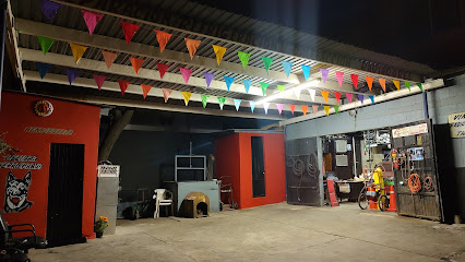 Dirección, horario, teléfono y opiniones de Radiadores y Mofles Murillo en Tecate