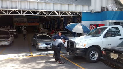 Dirección, horario, teléfono y opiniones de Sears Auto Center Satélite en Naucalpan