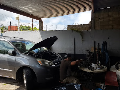 Dirección, horario, teléfono y opiniones de Servicio Automotriz Rayliz en Cancún