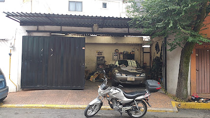 Dirección, horario, teléfono y opiniones de Taller Automotriz Benz en La Magdalena Contreras