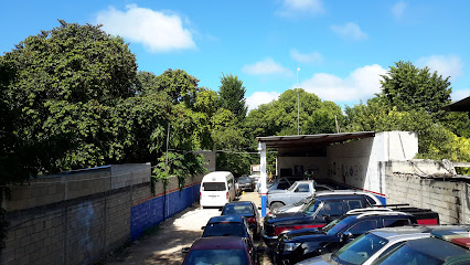 Dirección, horario, teléfono y opiniones de Taller Automotriz Hermanos Nolasco en Calkiní