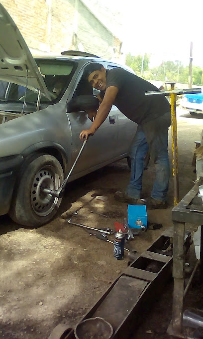 Dirección, horario, teléfono y opiniones de Taller Mecánico Benito en Guanajuato