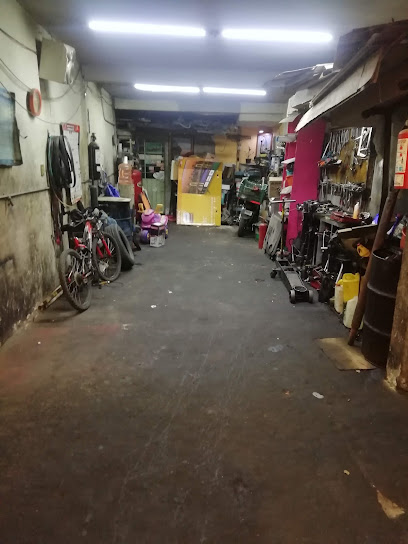 Dirección, horario, teléfono y opiniones de Taller Mecánico Castillo en Iztapalapa