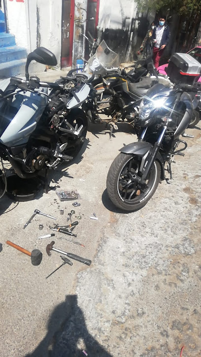 Dirección, horario, teléfono y opiniones de Taller de Motos Salty Dog Racing en Cuajimalpa de Morelos