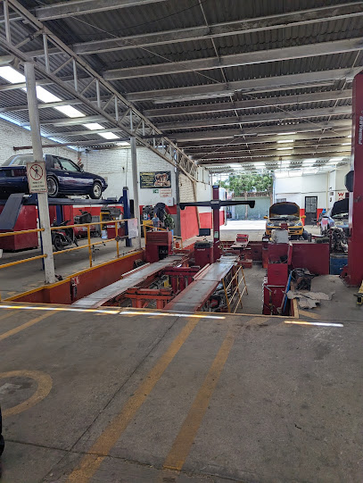 Dirección, horario, teléfono y opiniones de Taller de Suspensiones y Alineación Andrade en Durango