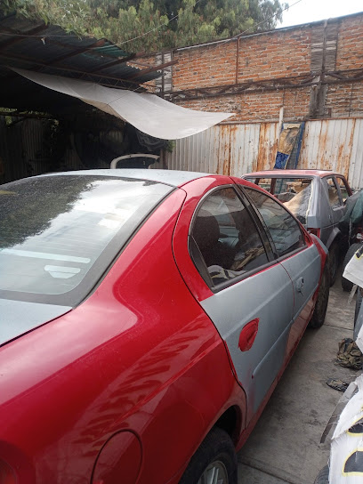 Dirección, horario, teléfono y opiniones de Mecánica Acatlán, Hojalateria y Pintura en Naucalpan