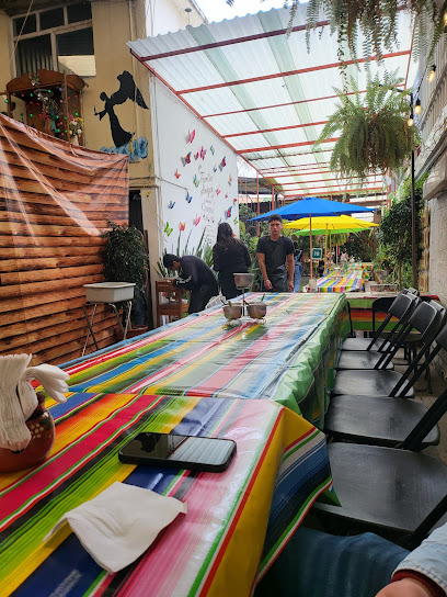 Dirección, horario, teléfono y opiniones de Taller Mecánico Automotriz El Chato en Tlalpan