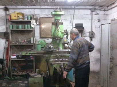 Dirección, horario, teléfono y opiniones de Taller Mecánico Industrial Bocabi en Naucalpan