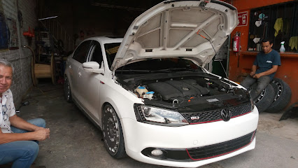 Dirección, horario, teléfono y opiniones de Automotriz Flush en León