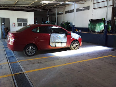 Dirección, horario, teléfono y opiniones de Cristafacil Zihuatanejo en Zihuatanejo