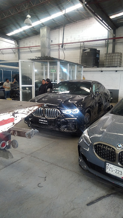 Dirección, horario, teléfono y opiniones de Das Auto, Taller Mecánico - Hojalateria y Pintura Automotriz en Tlalnepantla