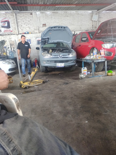 Dirección, horario, teléfono y opiniones de Servi Jasso Automotriz en León