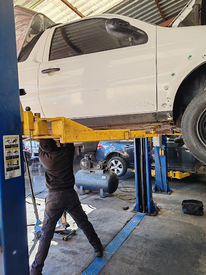Dirección, horario, teléfono y opiniones de Taller Mecánico Automotriz Amador en Toluca de Lerdo