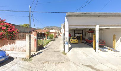 Dirección, horario, teléfono y opiniones de Taller El Gatto en Tepic