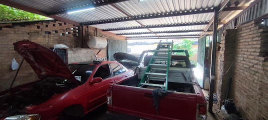 Dirección, horario, teléfono y opiniones de Taller Mecánico Automotriz! en Puerto Vallarta