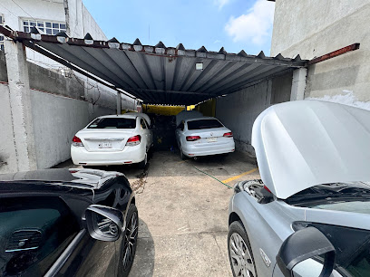 Dirección, horario, teléfono y opiniones de R & R Automotriz en Villahermosa