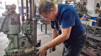 Dirección, horario, teléfono y opiniones de Rectificaciones Santiago Motores Diesel y Gasolina en Cárdenas