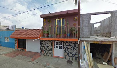 Dirección, horario, teléfono y opiniones de Taller de Hojalatería Mi Niño II en Zacatecas
